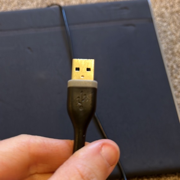 Laptop cooling mat with fans - Picture 5 of 5